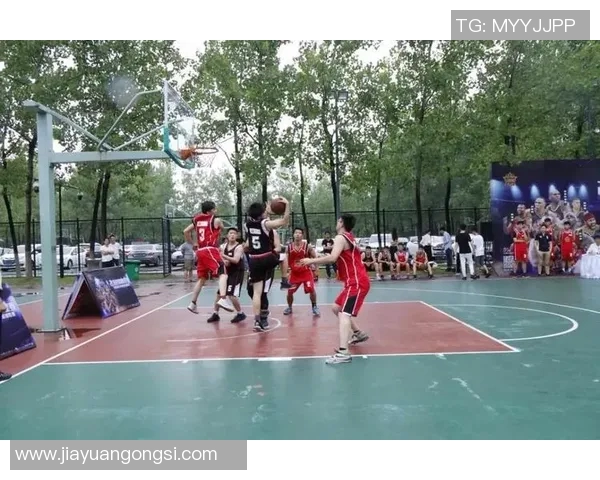 杭州篮球队在联赛中的比赛经验与表现分析与总结